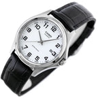 Casio MTP-1183E-7B férfi karóra, bőr szíj, fehér számlap, WR30, 39 mm