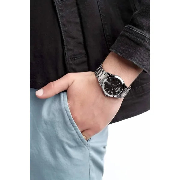 Casio MTP-1381D-1AVDF férfi karóra, acél szíj, fekete számlap, WR50