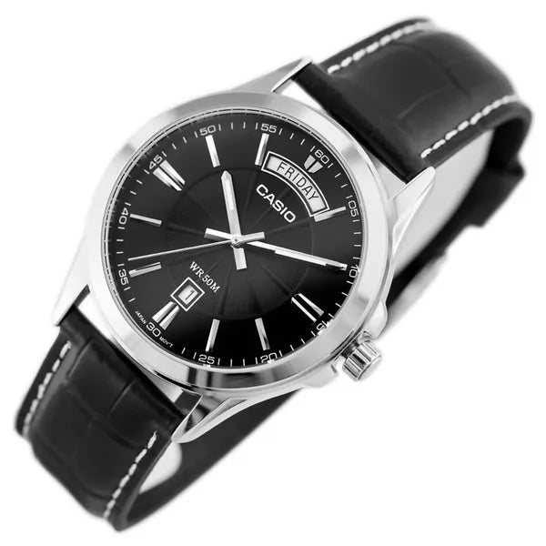 Casio MTP-1381L-1A férfi karóra, fekete bőr szíj, WR50, 40 mm