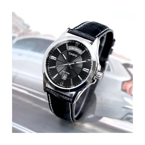 Casio MTP-1381L-1A férfi karóra, fekete bőr szíj, WR50, 40 mm