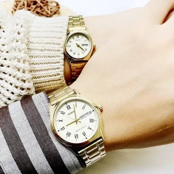 Casio MTP-V006G-9B férfi karóra, arany acél szíj, 38 mm, sárga számlap