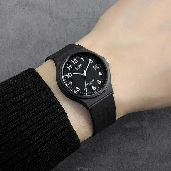 Casio MW-59-1B férfi karóra, fekete, műanyag szíj, WR50, dátum, díszdoboz