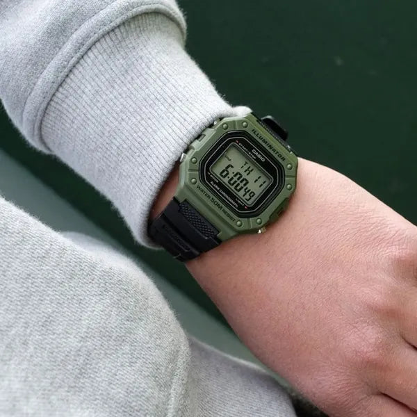 Casio W-218H-3A uniszex digitális óra, WR50, 43 mm, zöld tok