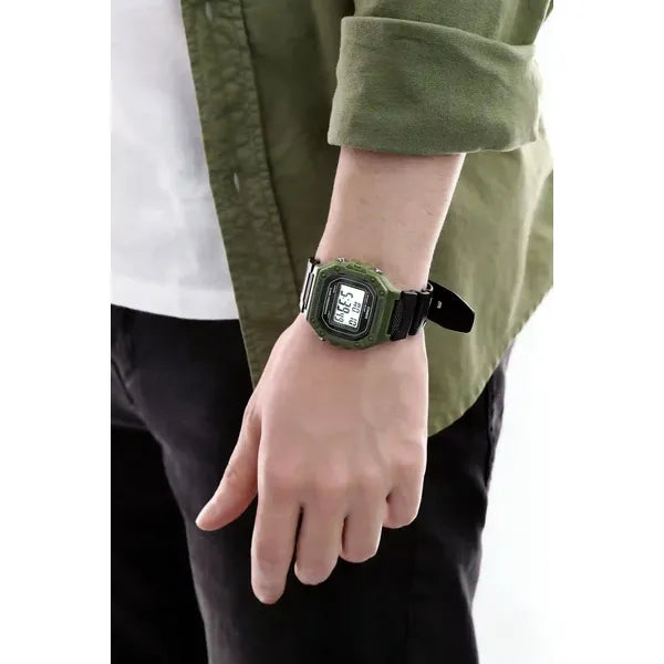 Casio W-218H-3A uniszex digitális óra, WR50, 43 mm, zöld tok