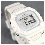 Casio W-218HC-8A uniszex digitális óra, krémszínű szíj, WR50, LED