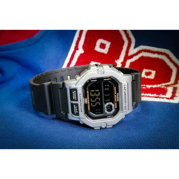 Casio WS-1400H-1B férfi digitális sportóra, WR100, LED, stopper
