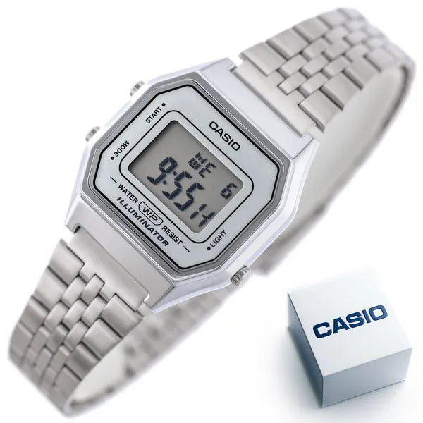 Casio LA680WA-7 női digitális karóra, ezüst, acél szíj, WR30, díszdoboz