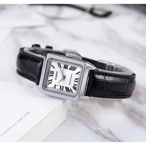 Casio LTP-V007L-7B1 női karóra, téglalap, fekete bőr szíj, ezüst, 30 m vízálló