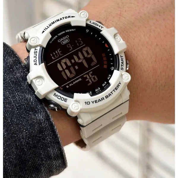 Casio AE-1500WH-8B2 férfi digitális karóra, WR100, fehér, 51 mm