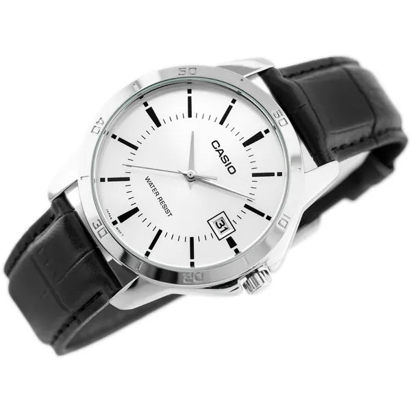 Casio férfi karóra MTP-V004L-7A, ezüst számlap, fekete bőr, WR30, 42 mm