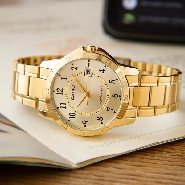 Casio MTP-V004G-9B férfi arany rozsdamentes acél karóra, 42 mm, WR30