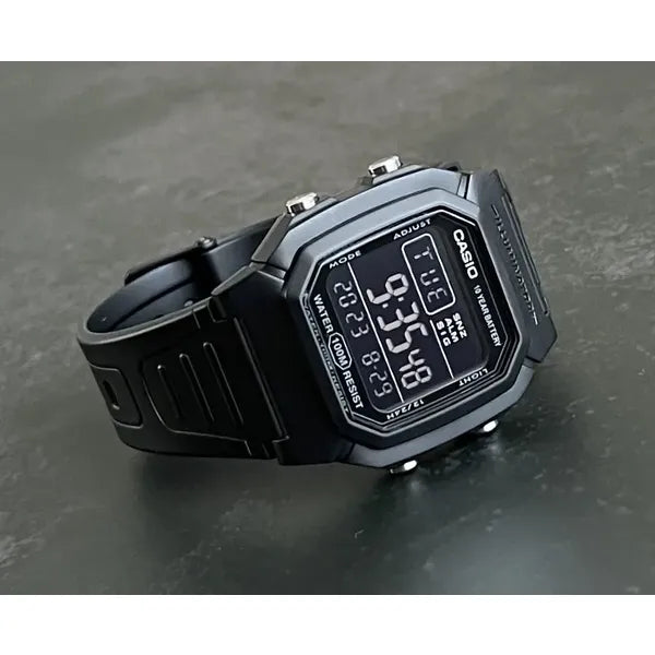 Casio W-800H-1BVES férfi digitális óra, 100 m vízálló, 10 év elem, fekete