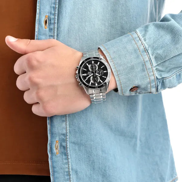 Casio Edifice férfi kronográf karóra, 43 mm, WR100, rozsdamentes acél, fekete