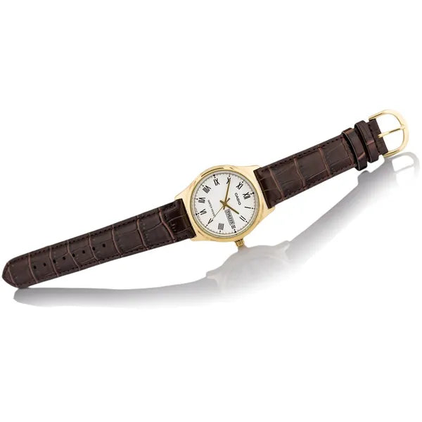 Casio férfi kvarc karóra, aranytok, fehér számlap, barna bőr szíj, WR30, dátum
