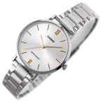 Casio LTP-VT01D-7B női karóra, ezüst, acél szíj, kvarc, WR30, díszdoboz