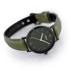 Casio női karóra LTP-VT02BL-3A, zöld számlap, zöld bőr szíj, 30 mm, WR30