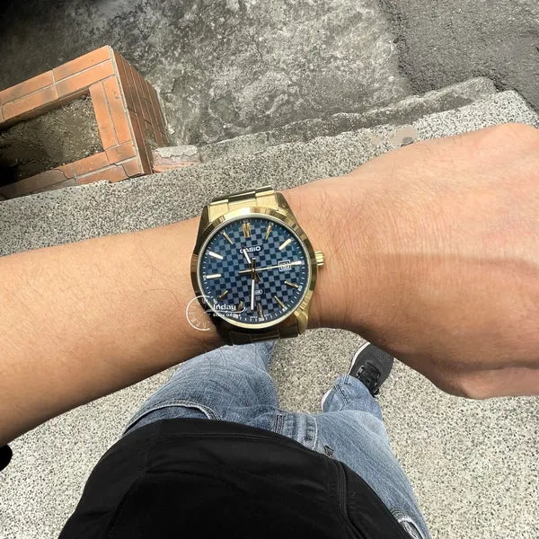 Casio MTP-VD03G-2A férfi karóra, arany acél, kék számlap, WR50, 42 mm