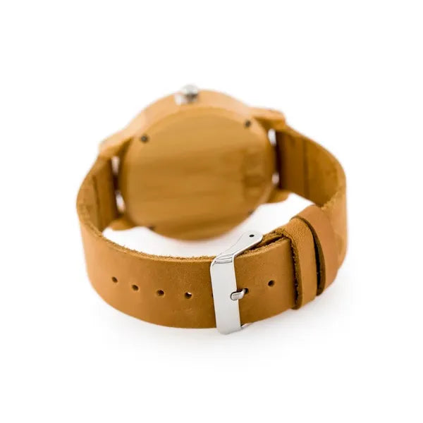 Férfi fa karóra barna bőr szíjjal, kvarc, 43 mm, WR30, díszdobozzal