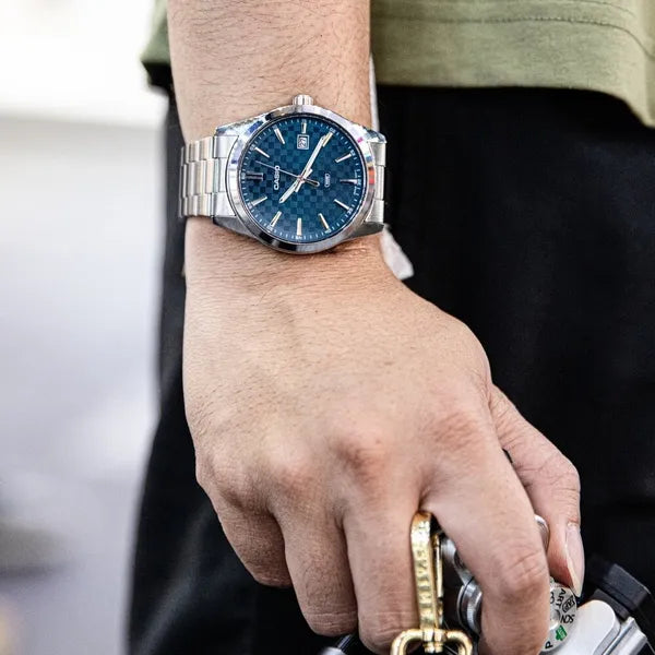 Casio MTP-VD03D-2A2 férfi karóra, rozsdamentes acél, kék számlap, WR50