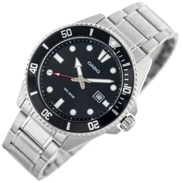 Casio MDV-107D-1A1 férfi búváróra, acél szíj, WR200, fekete számlap