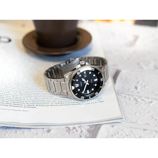 Casio MDV-107D-1A1 férfi búváróra, acél szíj, WR200, fekete számlap