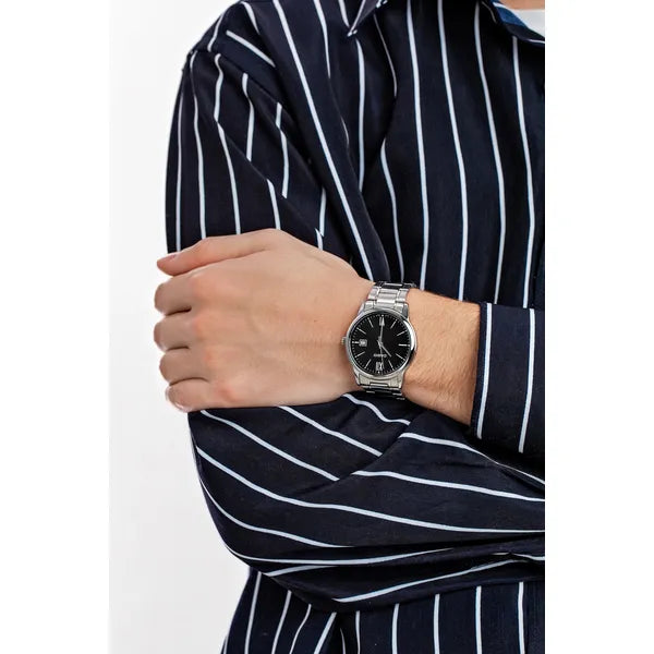 Casio MTP-V002D-1B3 férfi karóra, fekete számlap, acél szíj, kvarc, WR30, 44 mm