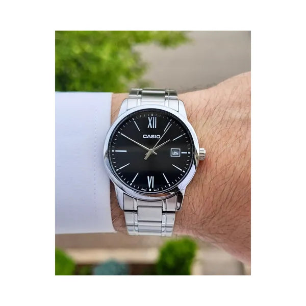 Casio MTP-V002D-1B3 férfi karóra, fekete számlap, acél szíj, kvarc, WR30, 44 mm