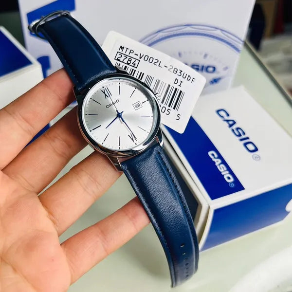 Casio MTP-V002L-2B3 férfi karóra, 37 mm, ezüst számlap, kék bőr, WR30