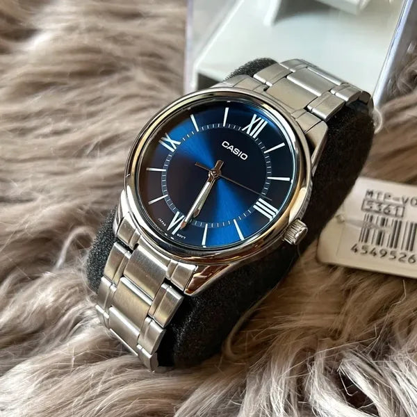 Casio MTP-V005D-2B5 férfi karóra, kék számlap, acél szíj, 40 mm, WR30 + doboz