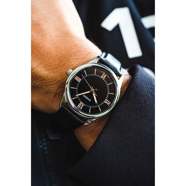 Casio férfi karóra MTP-V005L-1B5, fekete, bőrszíj, 40 mm, WR30, dobozzal