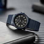 Casio MQ-24UC-2BDF uniszex karóra, 36 mm, kvarc, WR30, kék/fekete, műanyag