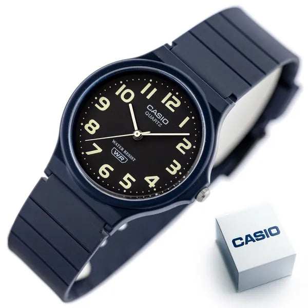 Casio MQ-24UC-2BDF uniszex karóra, 36 mm, kvarc, WR30, kék/fekete, műanyag
