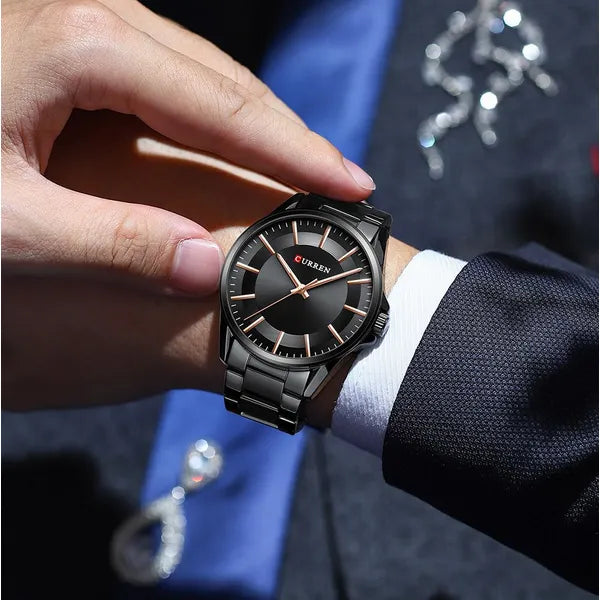 Curren férfi karóra 8429, kvarc, 44 mm, fekete fém szíj, dobozzal