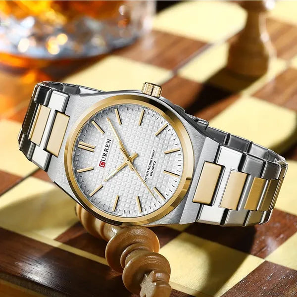 Curren 8439 férfi karóra, kvarc, 40 mm, bicolor ezüst–arany, WR30, dobozzal