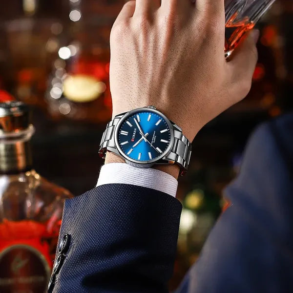Curren 9090 férfi karóra, kvarc, 42 mm, ezüst szíj, kék számlap, WR30