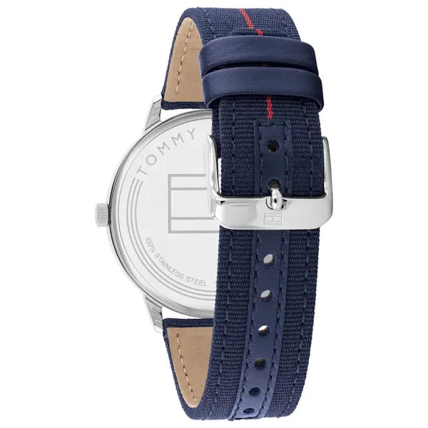 Tommy Hilfiger 1791844 férfi kvarc karóra, 43 mm, kék számlap, szövet szíj, WR30