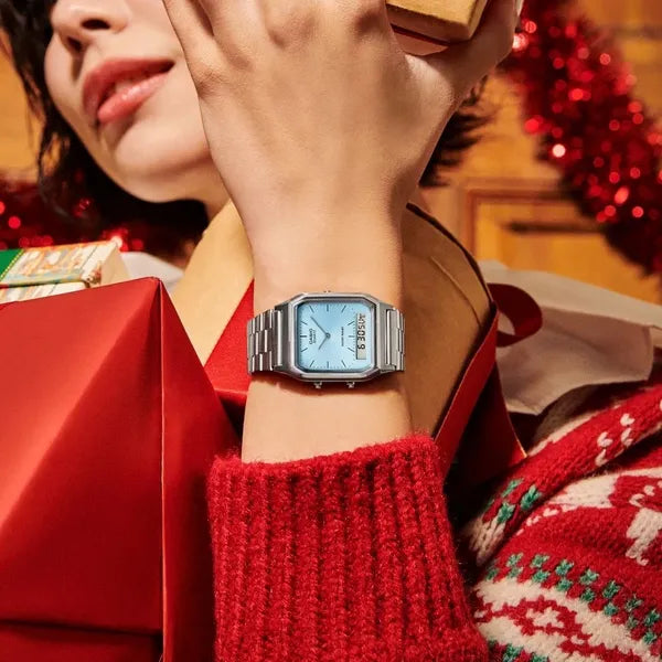 Casio AQ-230A-2A1 unisex karóra, ezüst acél, kék számlap, analóg-digitális, WR30