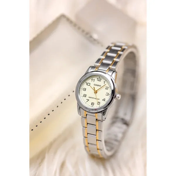 Casio női karóra LTP-V001SG-9B, arany-ezüst acél, 25 mm, WR30