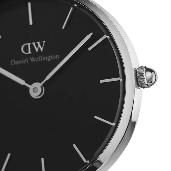 Daniel Wellington Petite Sterling női karóra, 36 mm, fekete számlap, ezüst acél
