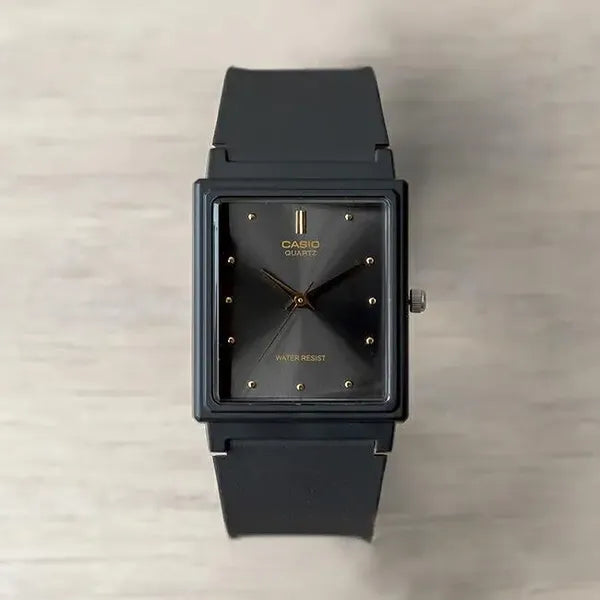 Casio MQ-38UC-1A női karóra, fekete, téglalap, kvarc, WR30