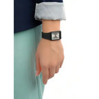 Casio MQ-38UC-7A női karóra, fekete, téglalap tok, ezüst számlap, WR30