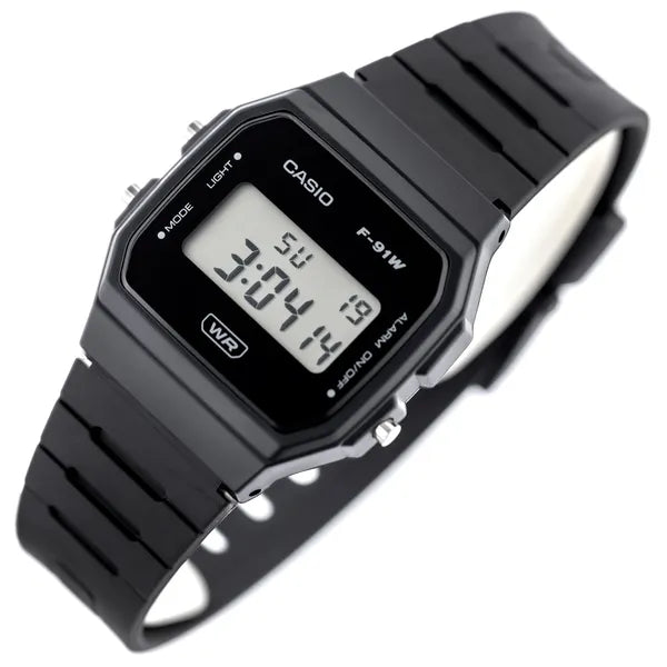 Casio F-91WB-1ADF férfi digitális karóra, WR100, fekete, dobozzal