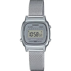 Casio LA670WEM-7DF női digitális karóra, ezüst acél, WR30, dobozzal
