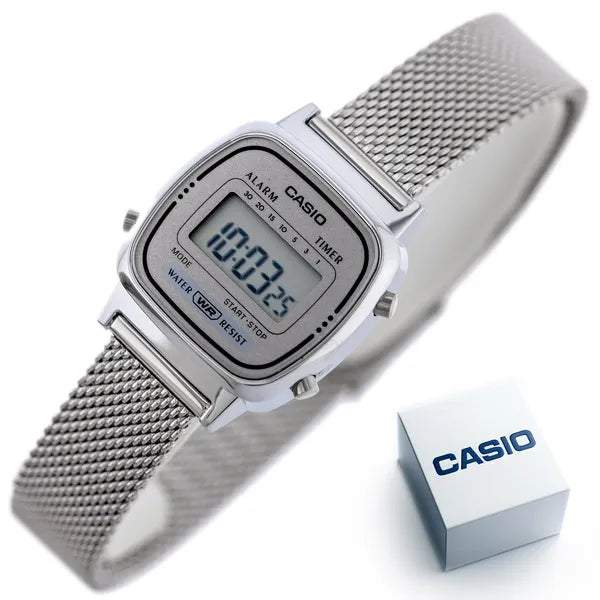 Casio LA670WEM-7DF női digitális karóra, ezüst acél, WR30, dobozzal
