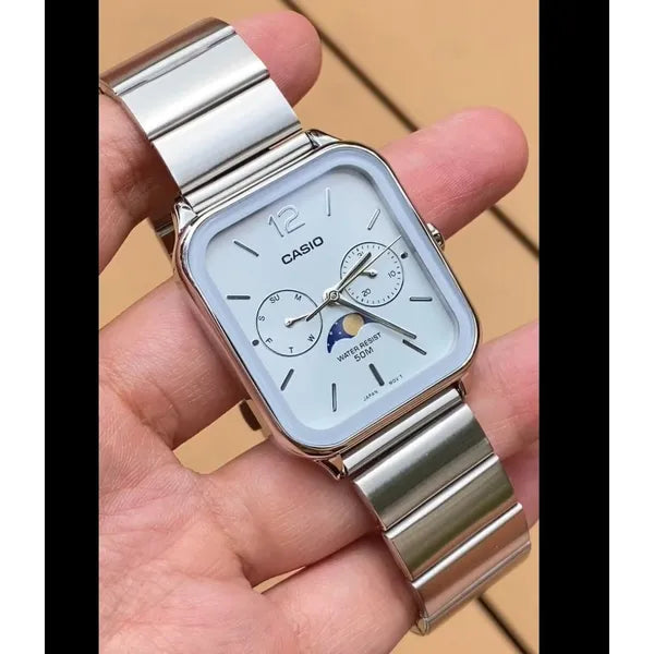 Casio MTP-M305D-2A férfi karóra, kék számlap, acél szíj, holdfázis, WR50
