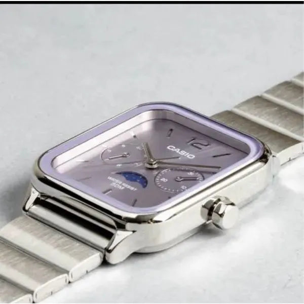 Casio férfi karóra MTP-M305D-6A, acél szíj, lila számlap, dátum/holdfázis, WR50