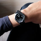 Casio MTS-100L-1A férfi karóra, zafírüveg, bőr szíj, WR50, fekete
