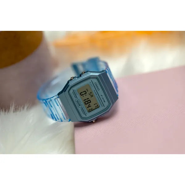 Casio F-91WS-2 uniszex digitális karóra, kék áttetsző tok és szíj, WR30