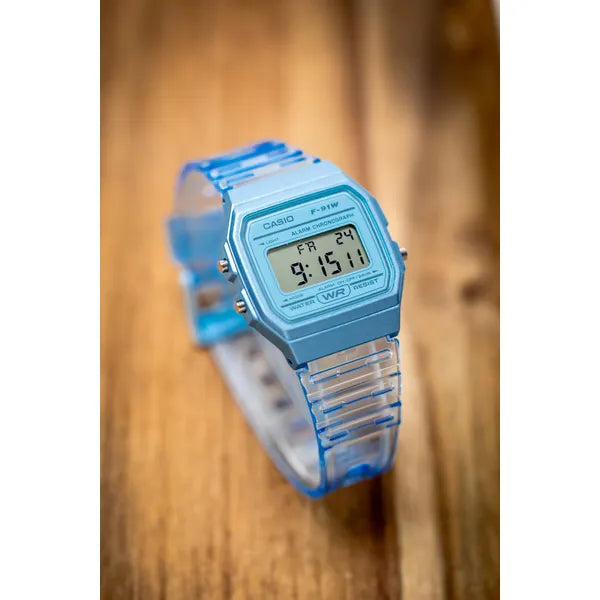 Casio F-91WS-2 uniszex digitális karóra, kék áttetsző tok és szíj, WR30