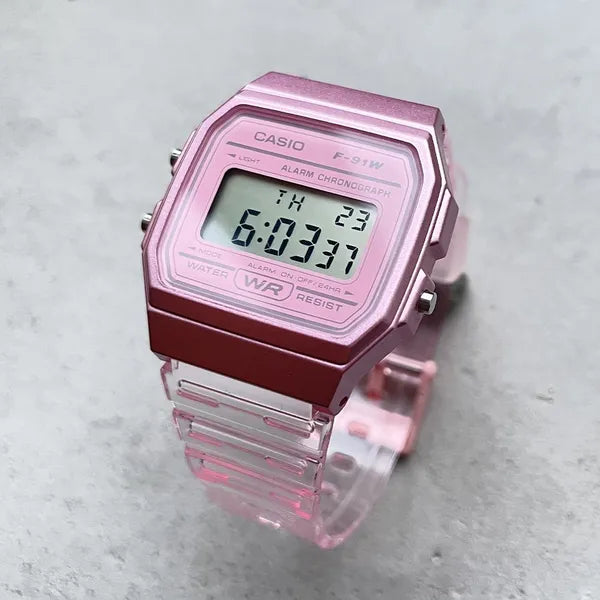 Casio F-91WS-4 retro női digitális óra, áttetsző rózsaszín, WR30, díszdoboz